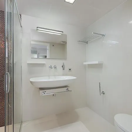 Atico Londres Derecha